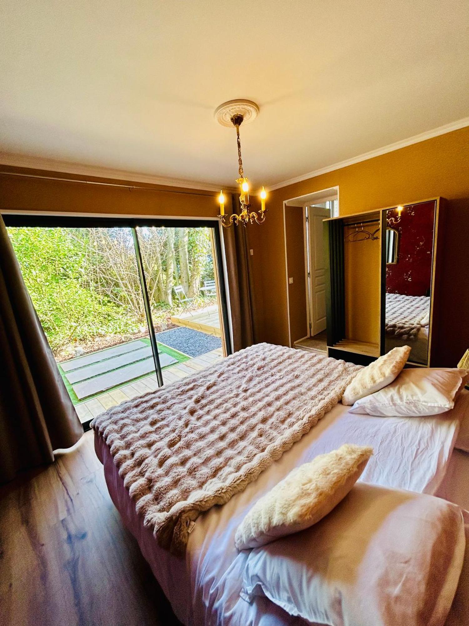 Le Manoir De La Belle Epoque Bed & Breakfast Bethencourt-sur-Mer Exterior photo